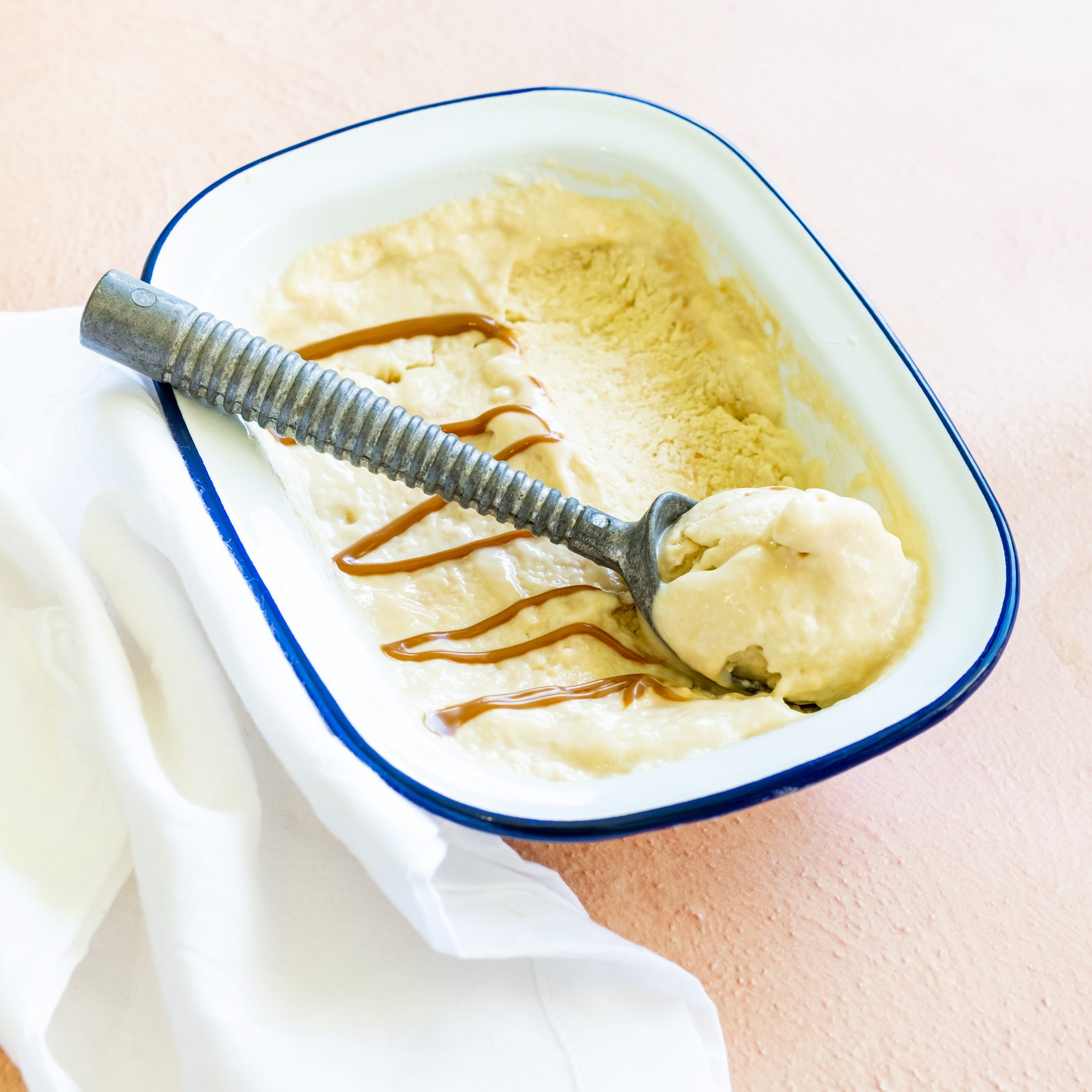 Homemade Caramel Ice Cream Davis Gelatine